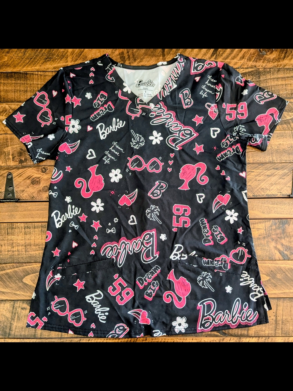Barbie Women's S V-Neck Black Scrub Top w/Pockets Nursing Uniform Medical NWOT